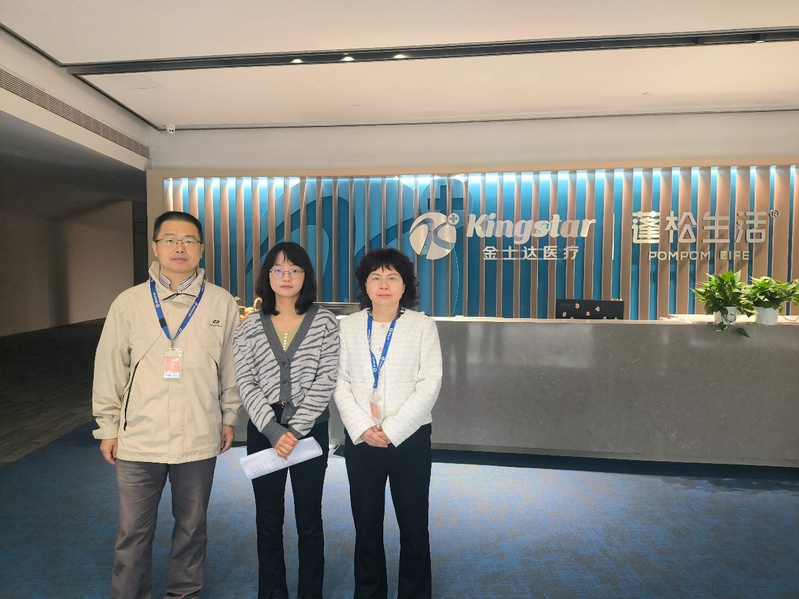 公司国贸专业深入开展“访企拓岗...